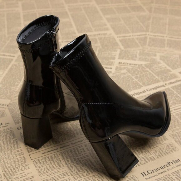 Black Business Casual Women's Elegant Short Boots - Picture 4 of 5